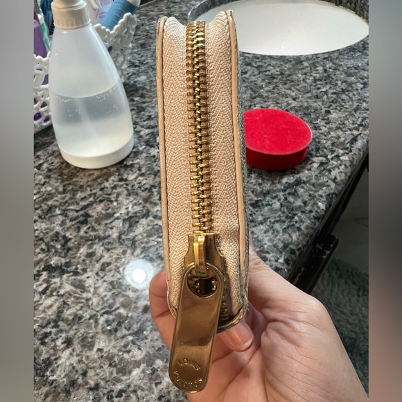 This wallet is still looking good. I’m not used that much - Picture 3 of 6